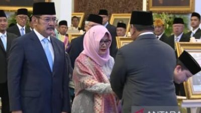 Pemberian Gelar Pahlawan Nasional oleh Presiden Prabowo di 11 November 2025: 10 Tokoh Termasuk Soeharto