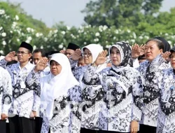 Pahlawan Tanpa Tanda Jasa di Sekitar Kita: Guru, Tenaga Kesehatan, dan Relawan